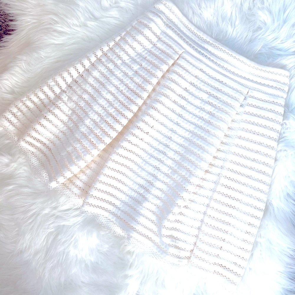 Express Pleated Skirt